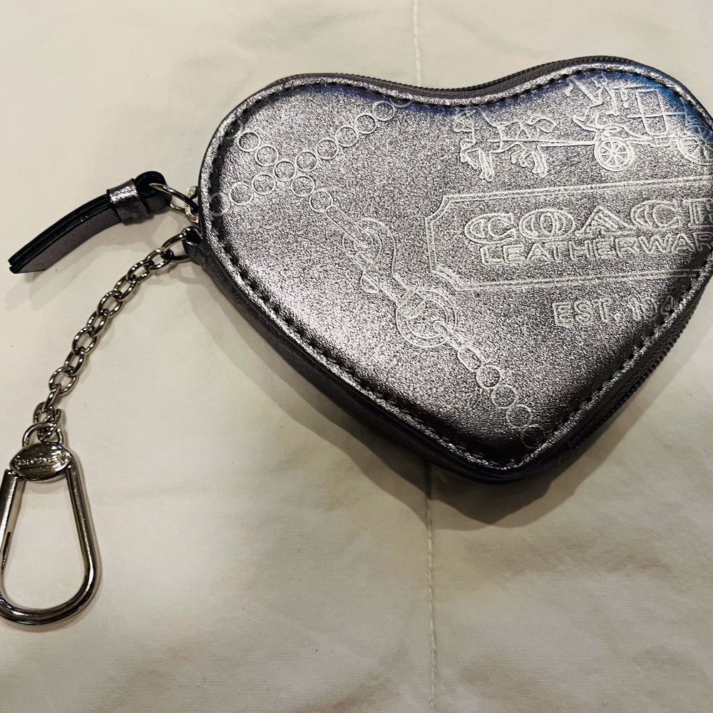 Like New Coach Coin Purse Metallic Heart with chain